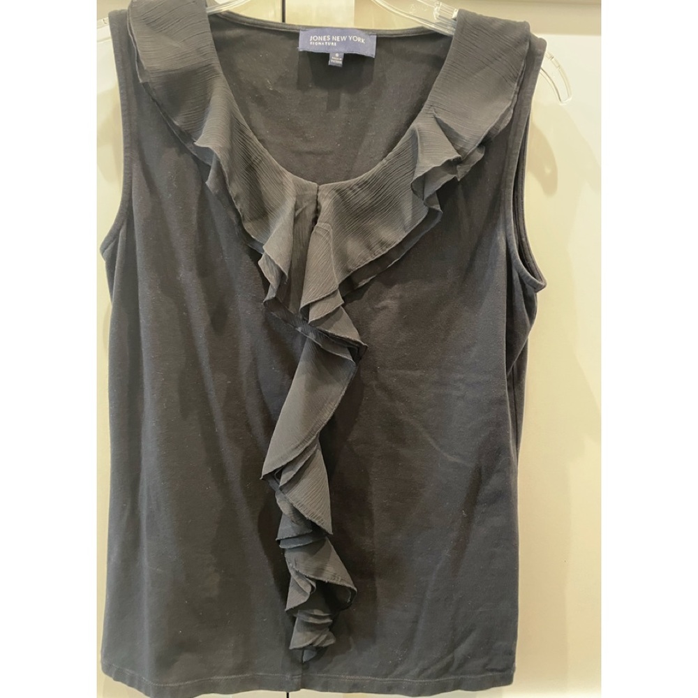 Jones New York signature ruffled blouse